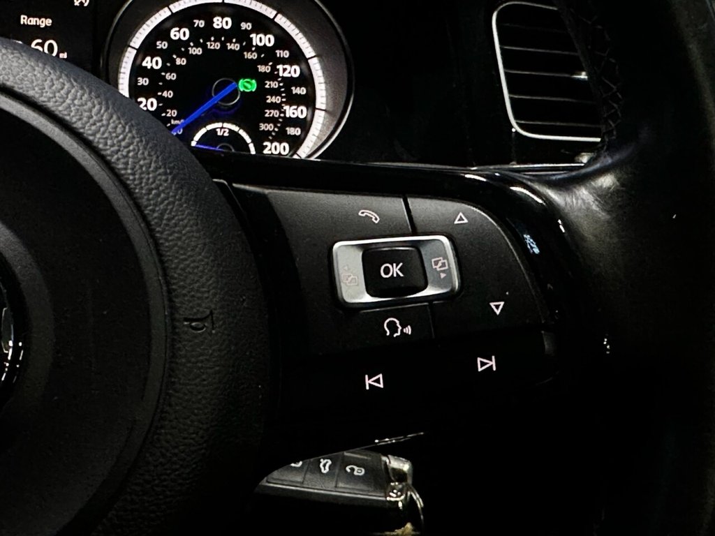 Used Volkswagen Golf 2016 for sale - 77072587: Photo 36