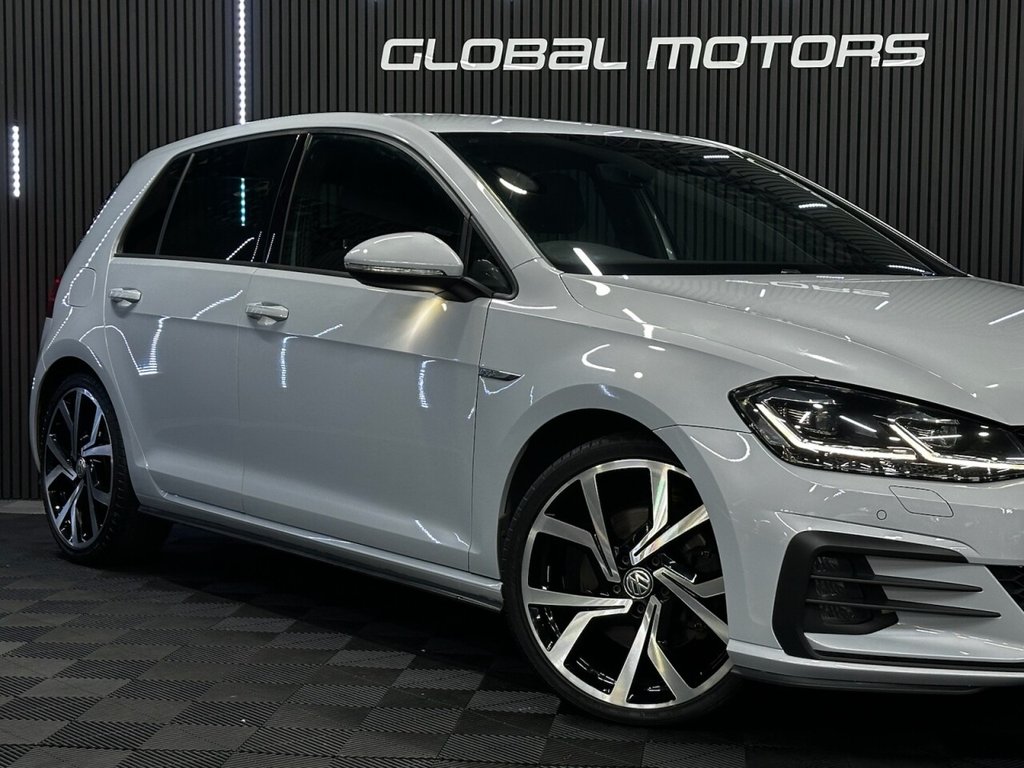 Used Volkswagen Golf 2017 for sale - 77608495: Photo 10