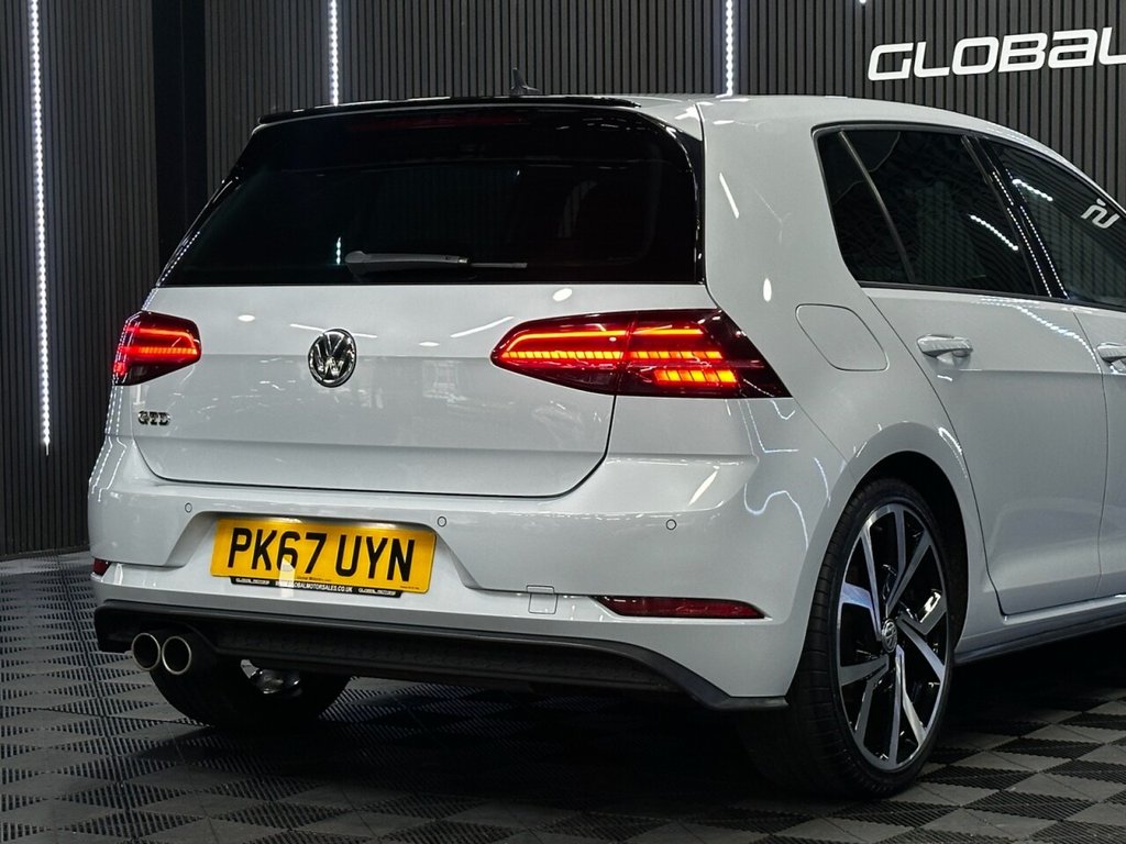 Used Volkswagen Golf 2017 for sale - 77608495: Photo 14