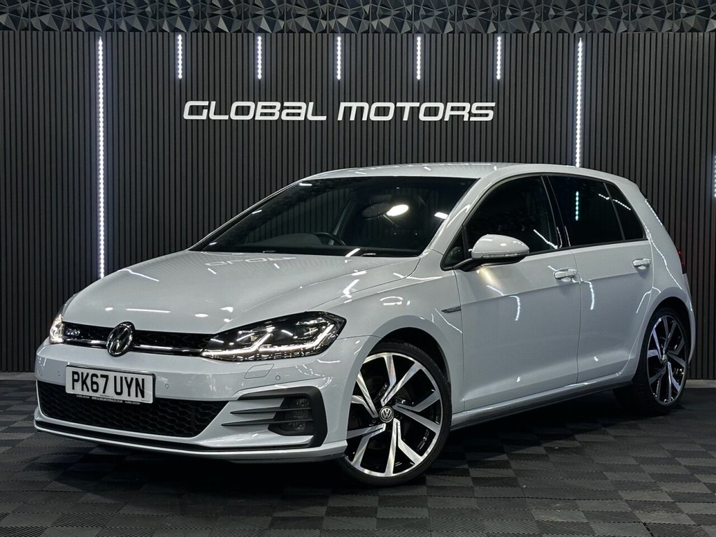 Used Volkswagen Golf 2017 for sale - 77608495: Photo 2