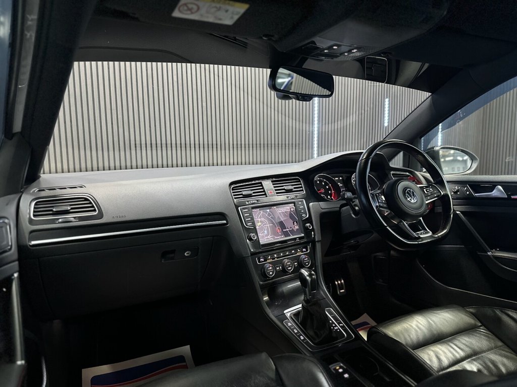 Used Volkswagen Golf 2016 for sale - 77642164: Photo 23