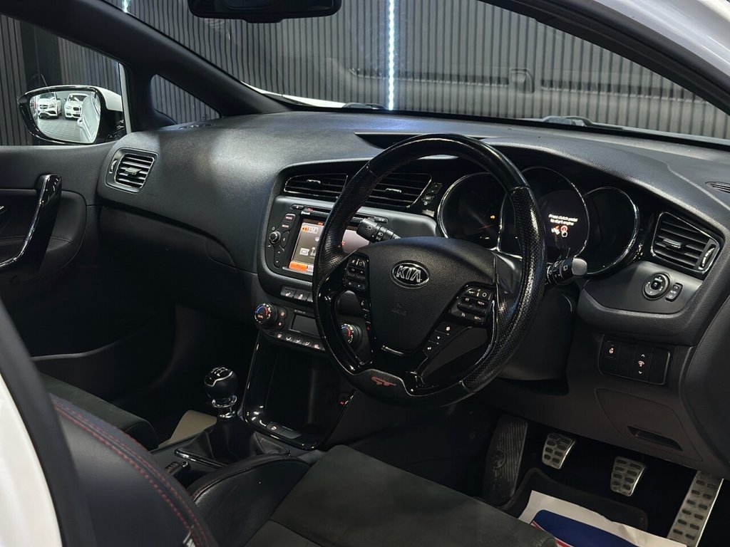 Used Kia Pro Ceed 2015 for sale - 76821171: Photo 23