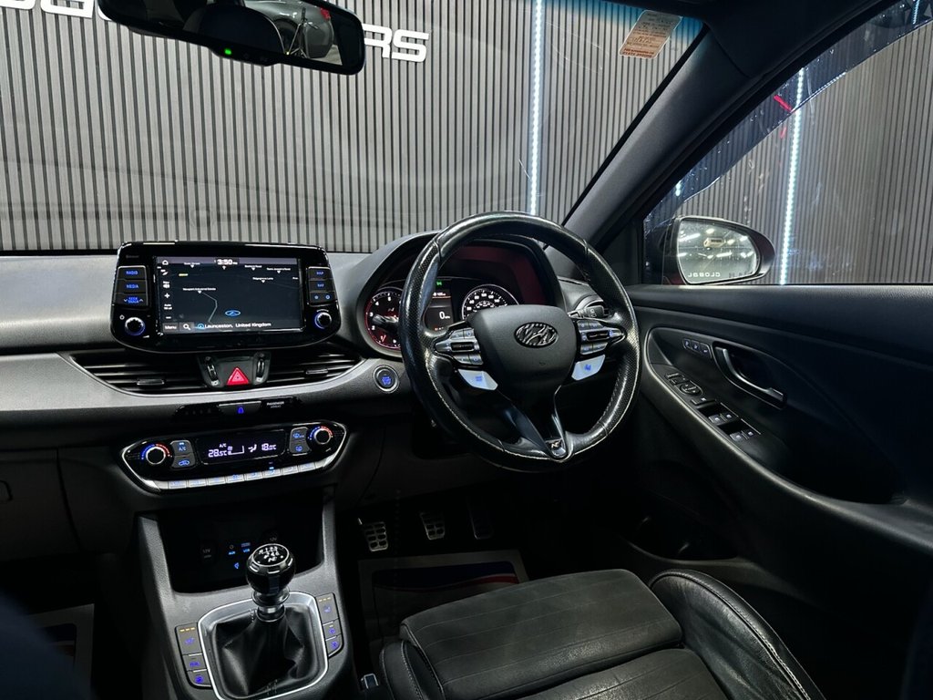 Used Hyundai i30 2018 for sale - 77780131: Photo 21