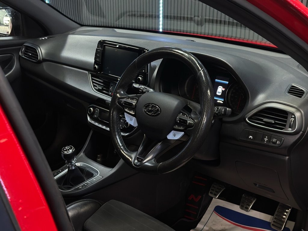 Used Hyundai i30 2018 for sale - 77780131: Photo 23