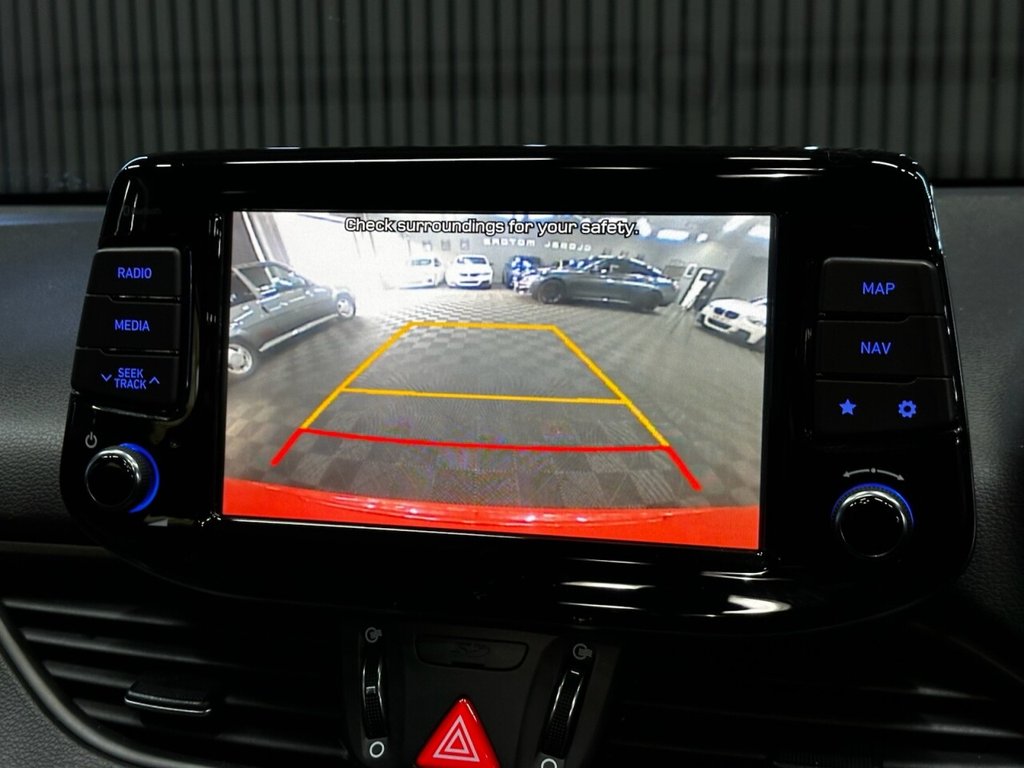 Used Hyundai i30 2018 for sale - 77780131: Photo 30