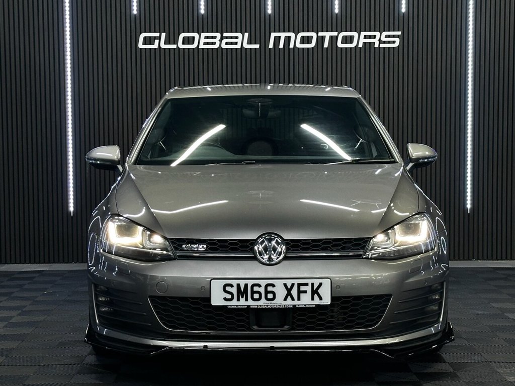 Used Volkswagen Golf 2017 for sale - 77139369: Photo 3