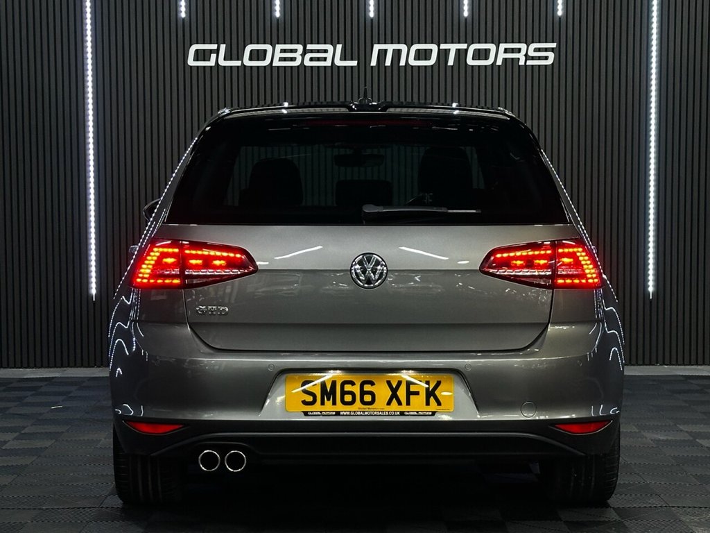 Used Volkswagen Golf 2017 for sale - 77139369: Photo 4