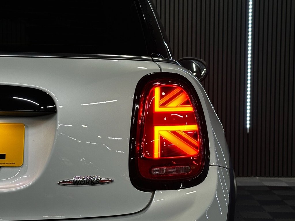 Used MINI Hatch 2018 for sale - 77171823: Photo 12