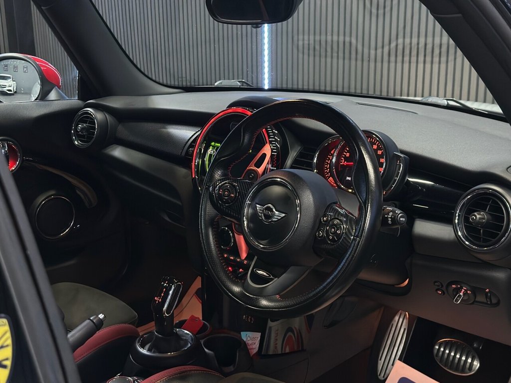 Used MINI Hatch 2018 for sale - 77171823: Photo 25