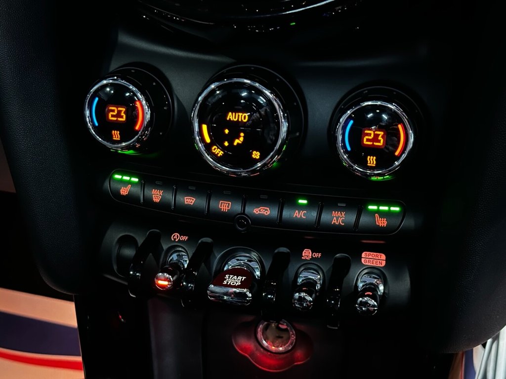 Used MINI Hatch 2018 for sale - 77171823: Photo 30