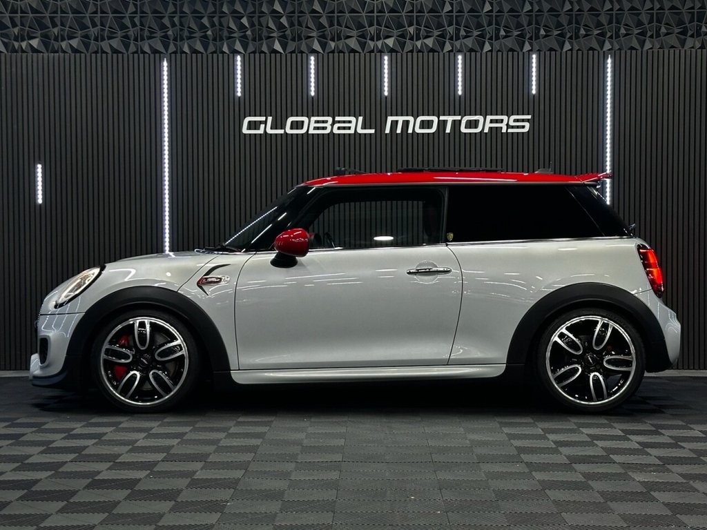 Used MINI Hatch 2018 for sale - 77171823: Photo 5