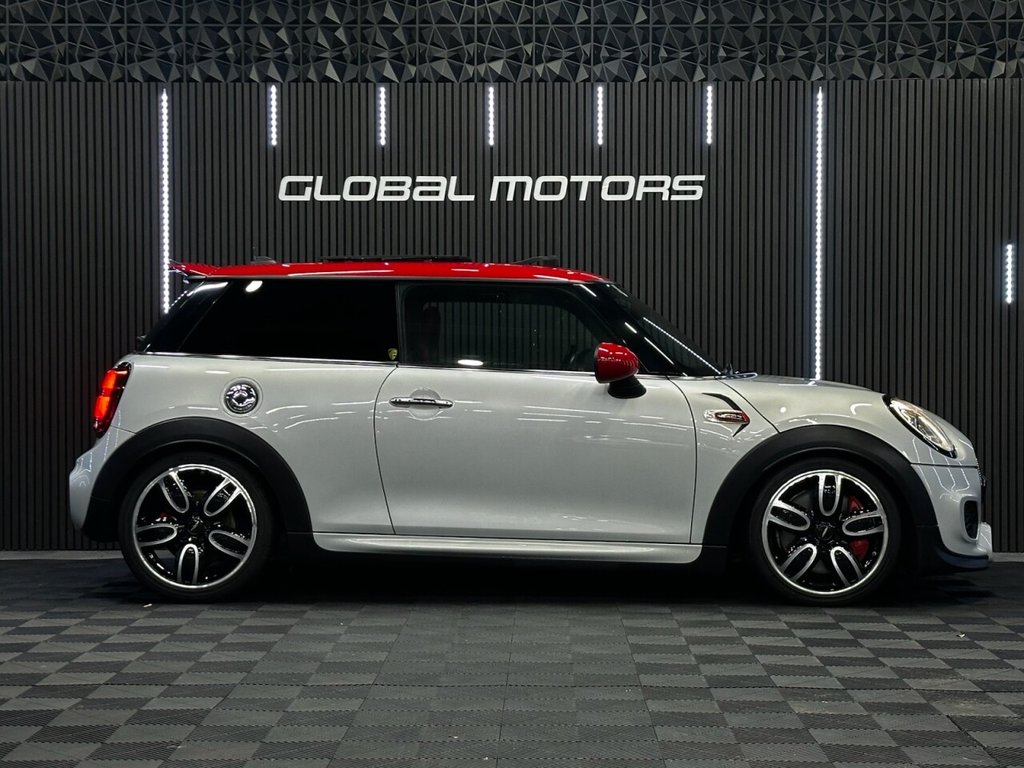 Used MINI Hatch 2018 for sale - 77171823: Photo 6