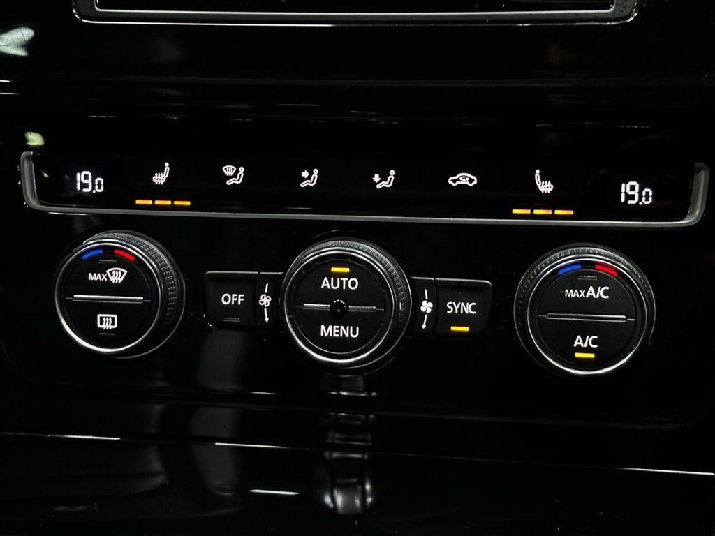 Used Volkswagen Golf 2015 for sale - 77631757: Photo 32