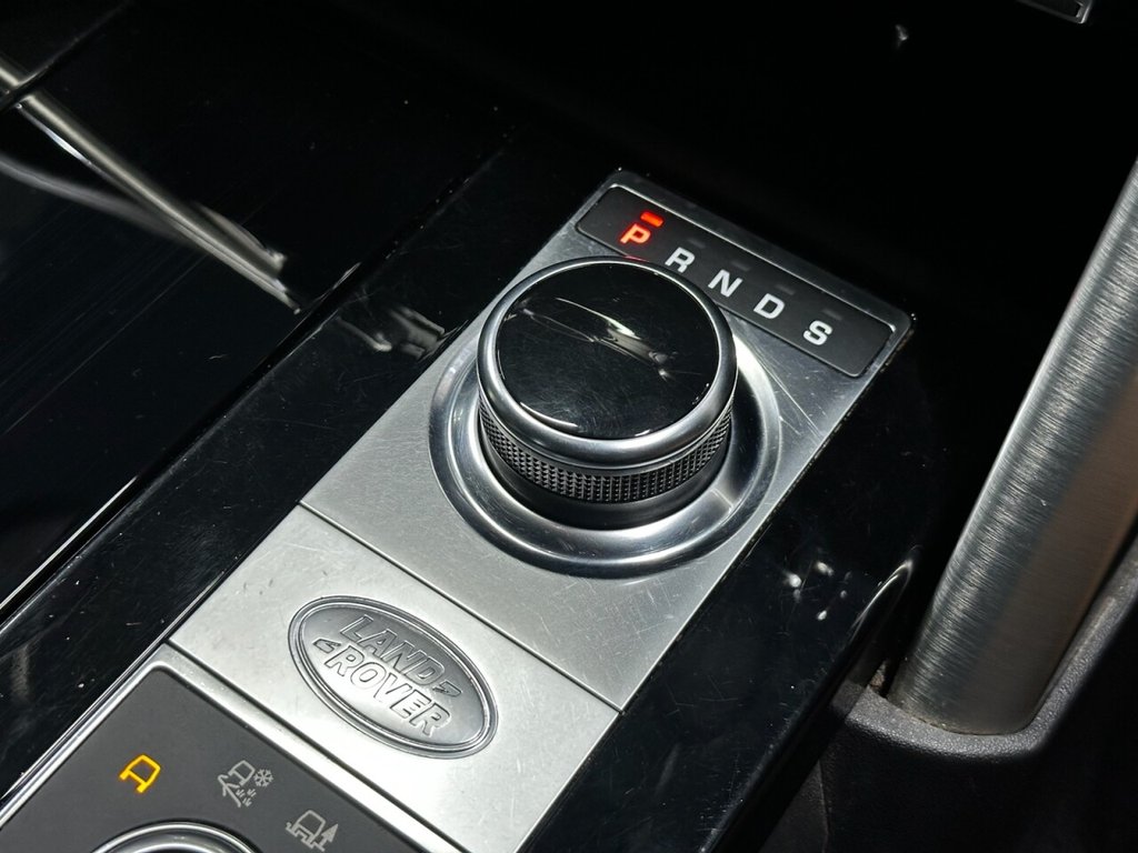 Used Land Rover Discovery 2019 for sale - 76909868: Photo 33
