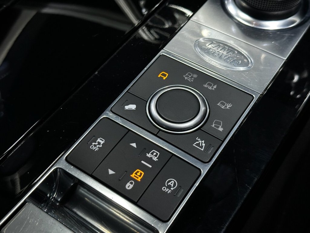 Used Land Rover Discovery 2019 for sale - 76909868: Photo 34