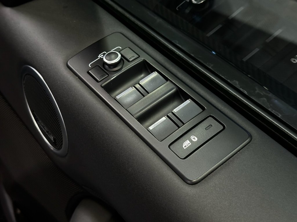 Used Land Rover Discovery 2019 for sale - 76909868: Photo 40