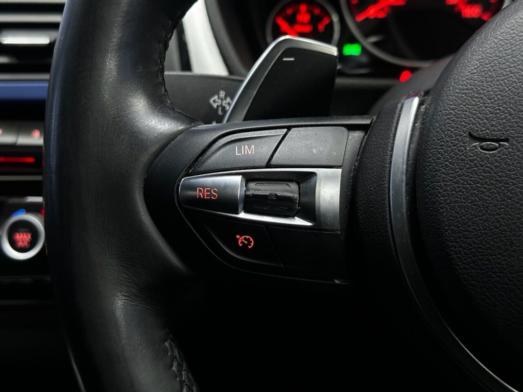 Used BMW 3 Series 2018 for sale - 78044285: Photo 33