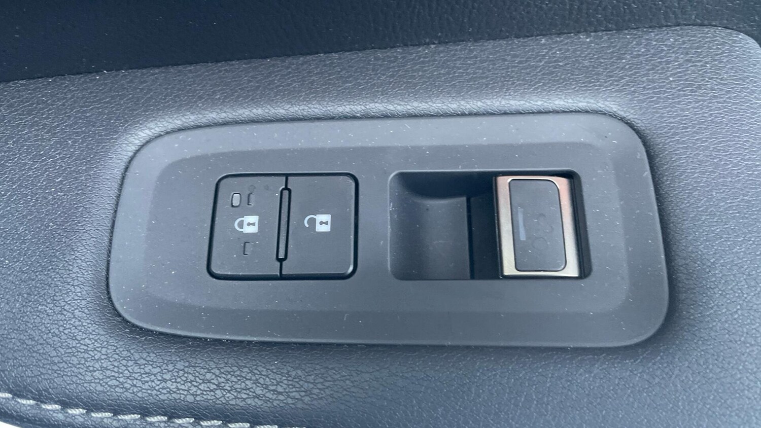 Used Lexus RX 2025 for sale - 77440789: Photo 32