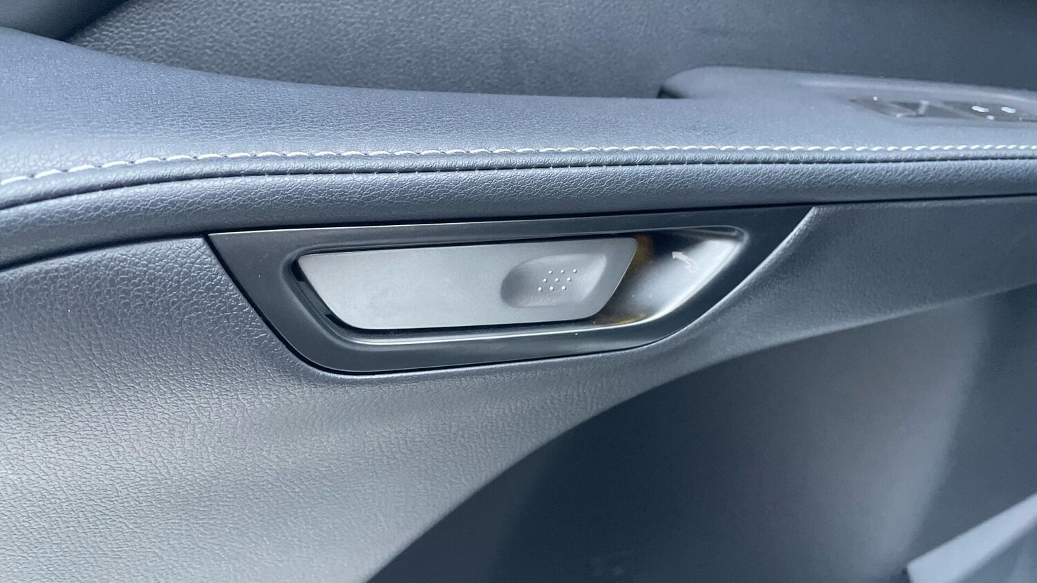 Used Lexus RX 2025 for sale - 77440789: Photo 43