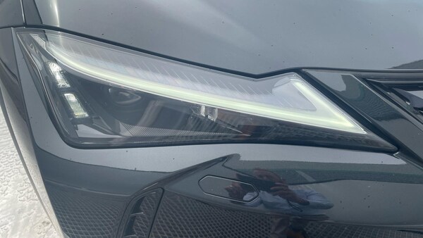 Used Lexus UX 2022 for sale - 76085465: Photo 39