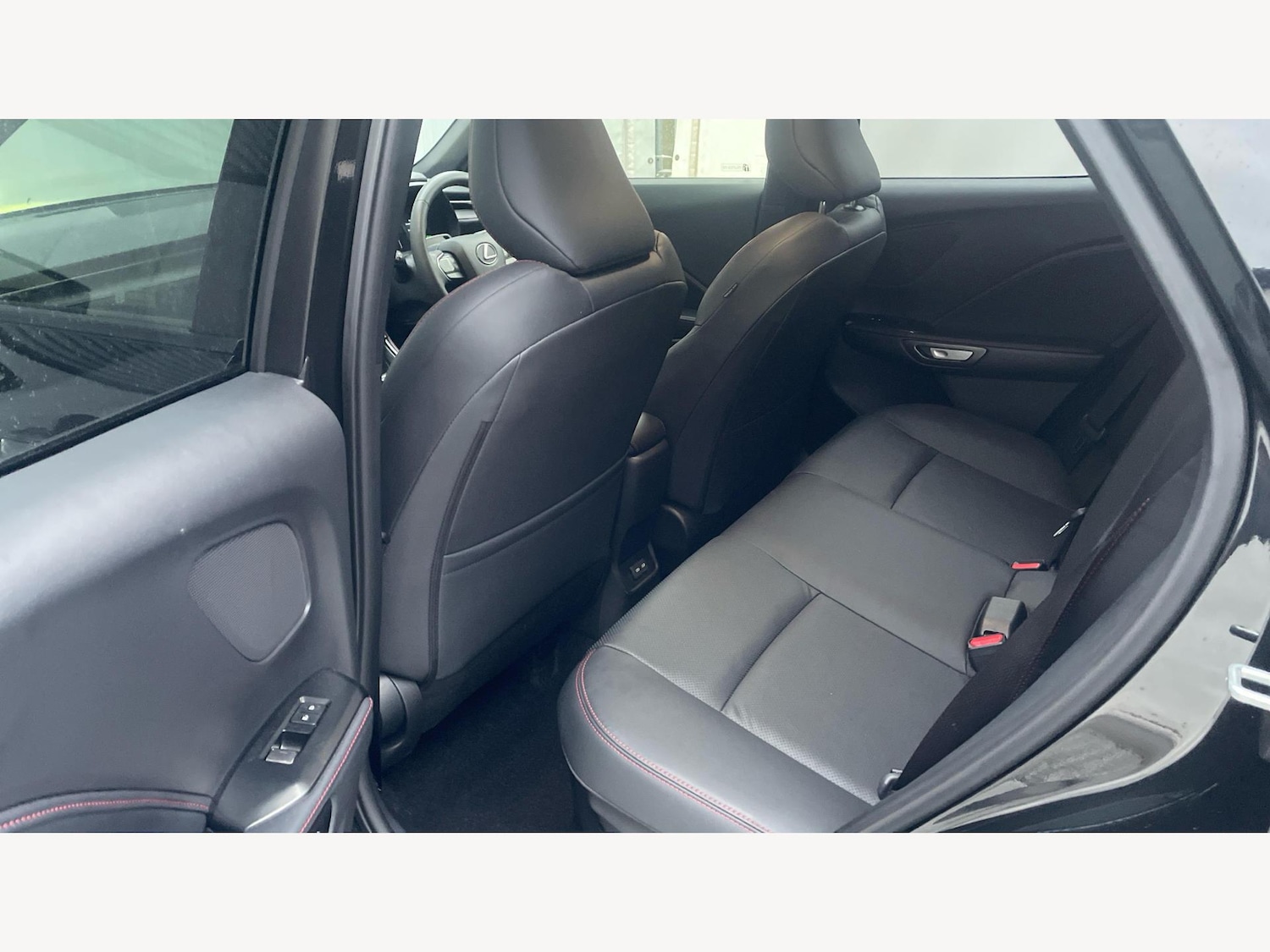 Used Lexus LBX 2024 for sale - 76633654: Photo 16