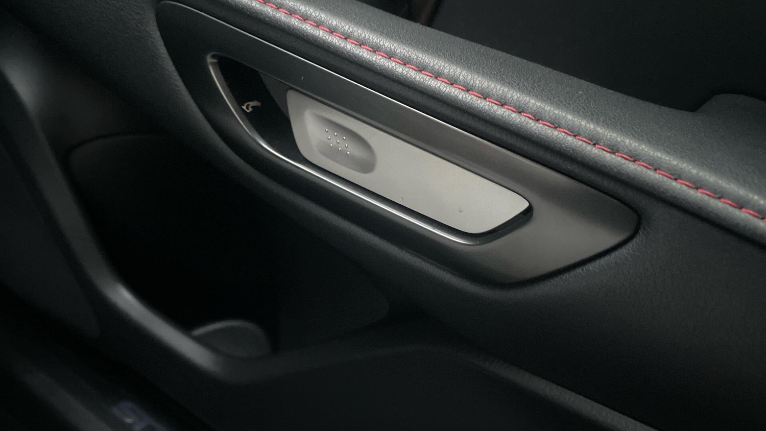 Used Lexus LBX 2024 for sale - 76633654: Photo 35