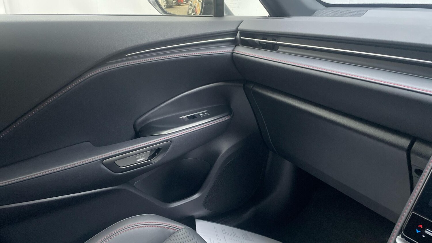 Used Lexus LBX 2024 for sale - 76633654: Photo 38