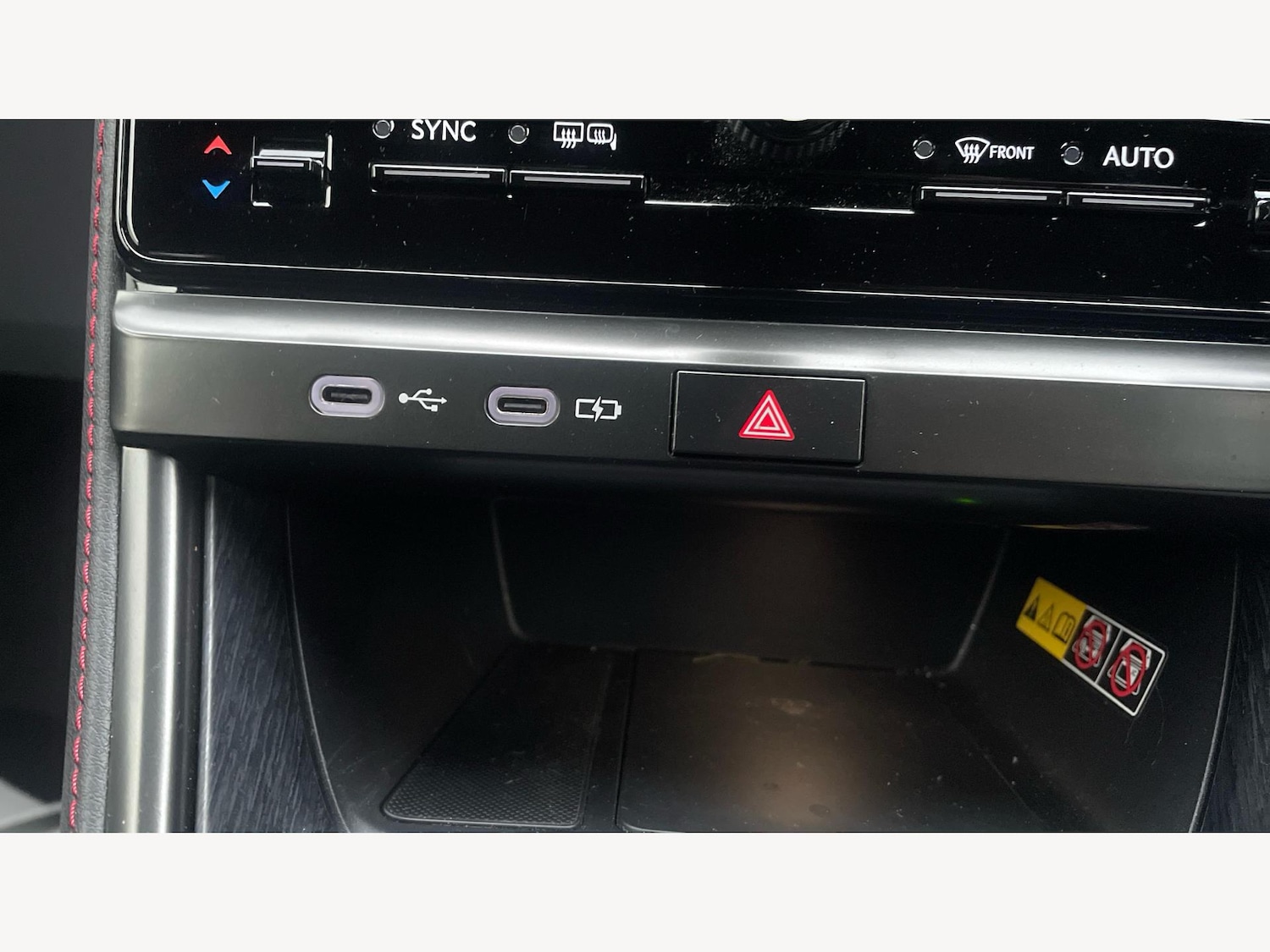 Used Lexus LBX 2024 for sale - 76633654: Photo 8