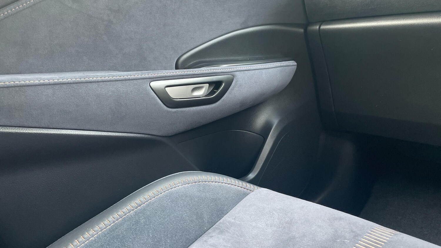 Used Lexus LBX 2024 for sale - 77575079: Photo 52