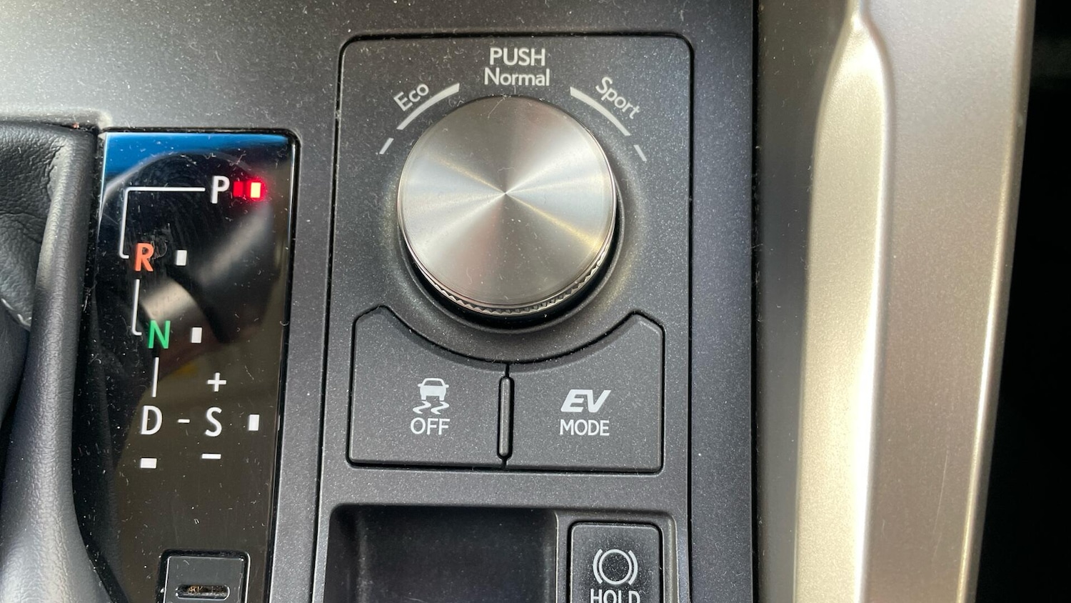 Used Lexus NX 2018 for sale - 77386949: Photo 43