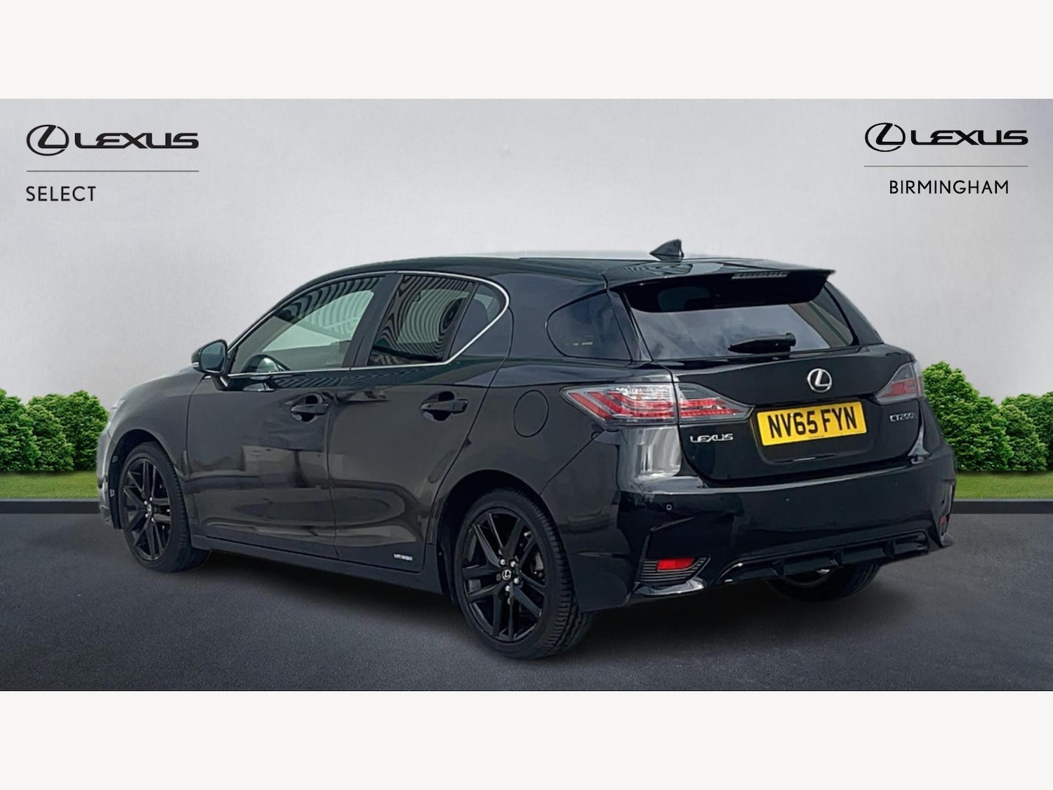 Used Lexus CT 2015 for sale - 76377190: Photo 2