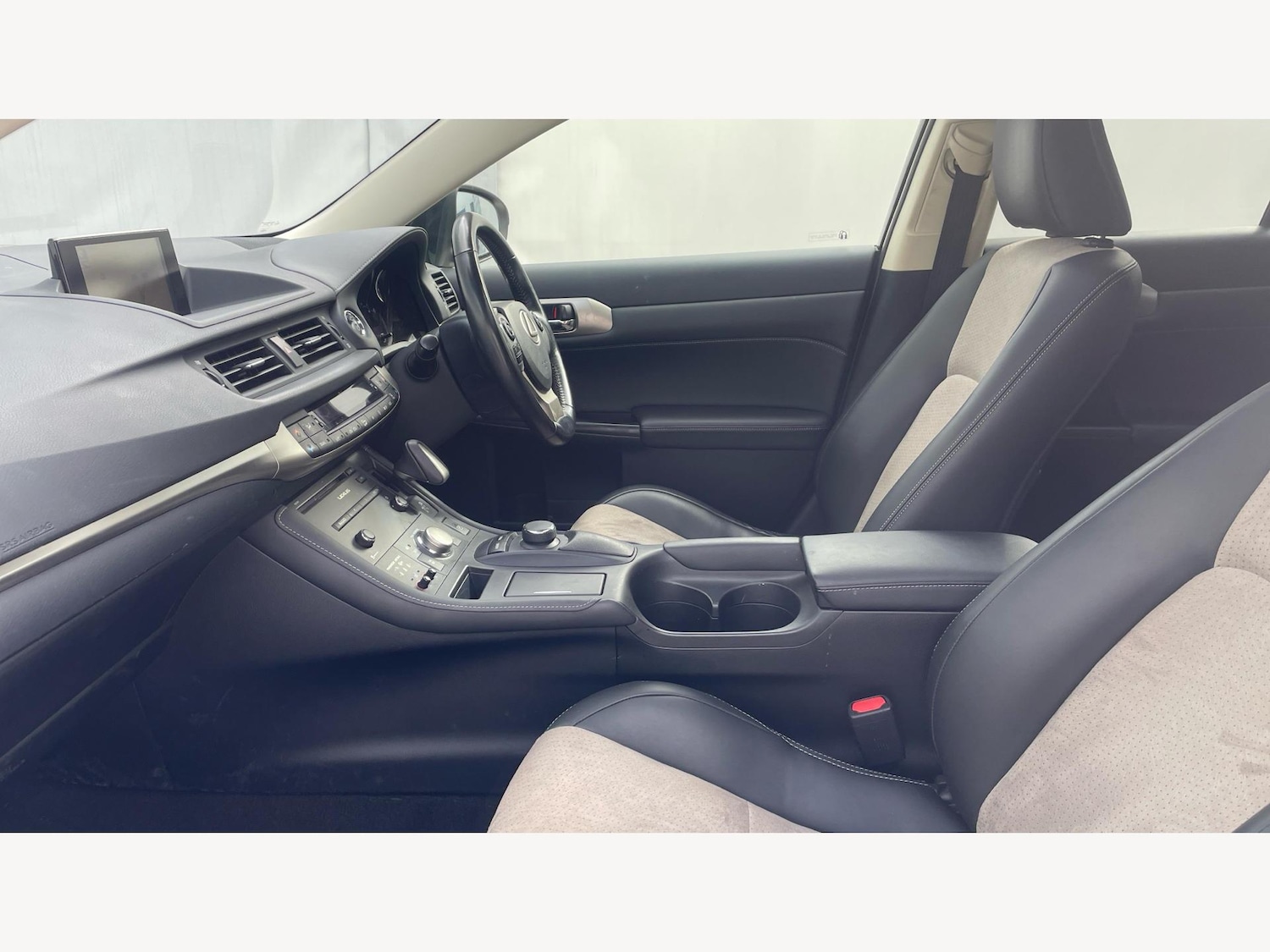 Used Lexus CT 2015 for sale - 76377190: Photo 8