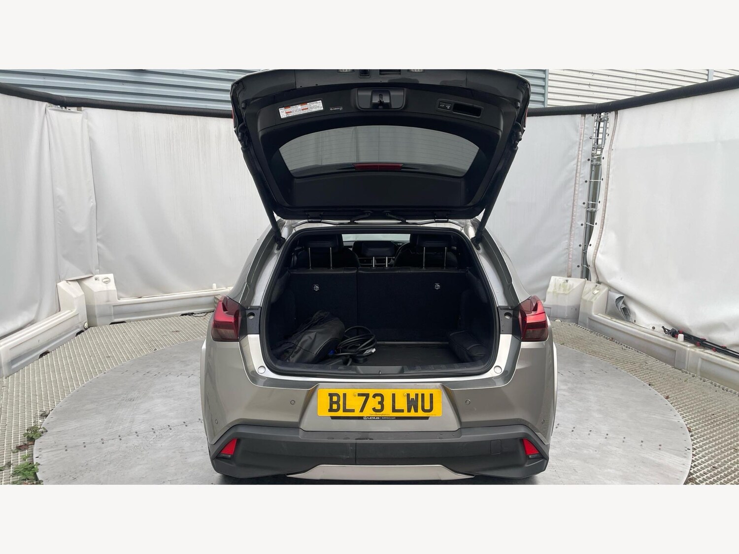 Used Lexus UX 2024 for sale - 77925999: Photo 17