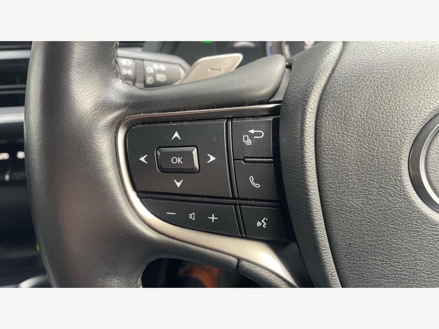 Used Lexus UX 2024 for sale - 77925999: Photo 27