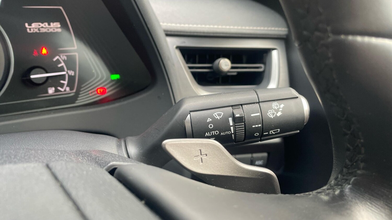 Used Lexus UX 2024 for sale - 77925999: Photo 35