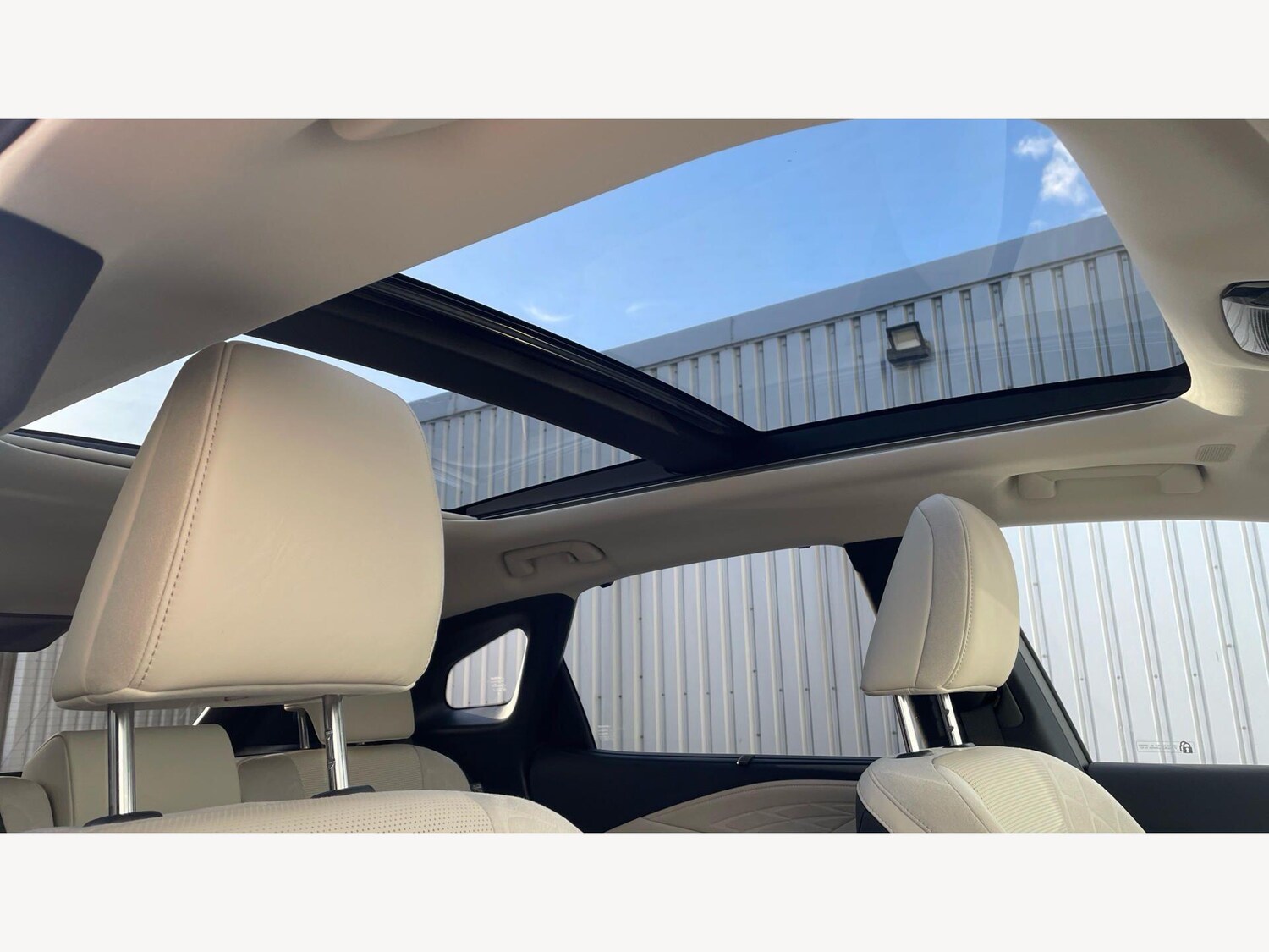 Used Lexus RX 2024 for sale - 77993360: Photo 31