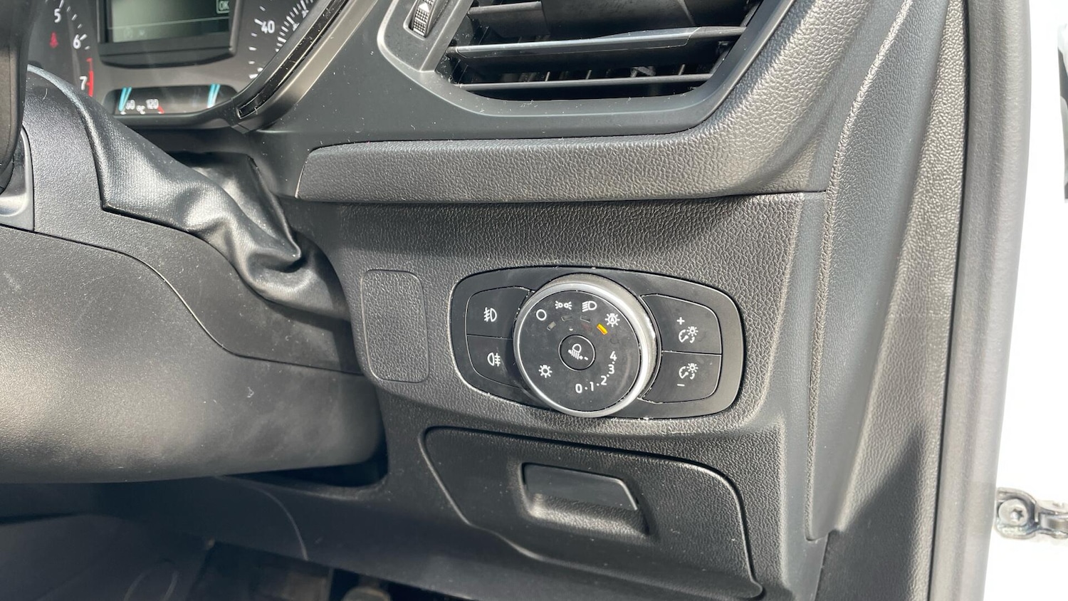 Used Ford Focus 2019 for sale - 78062717: Photo 32