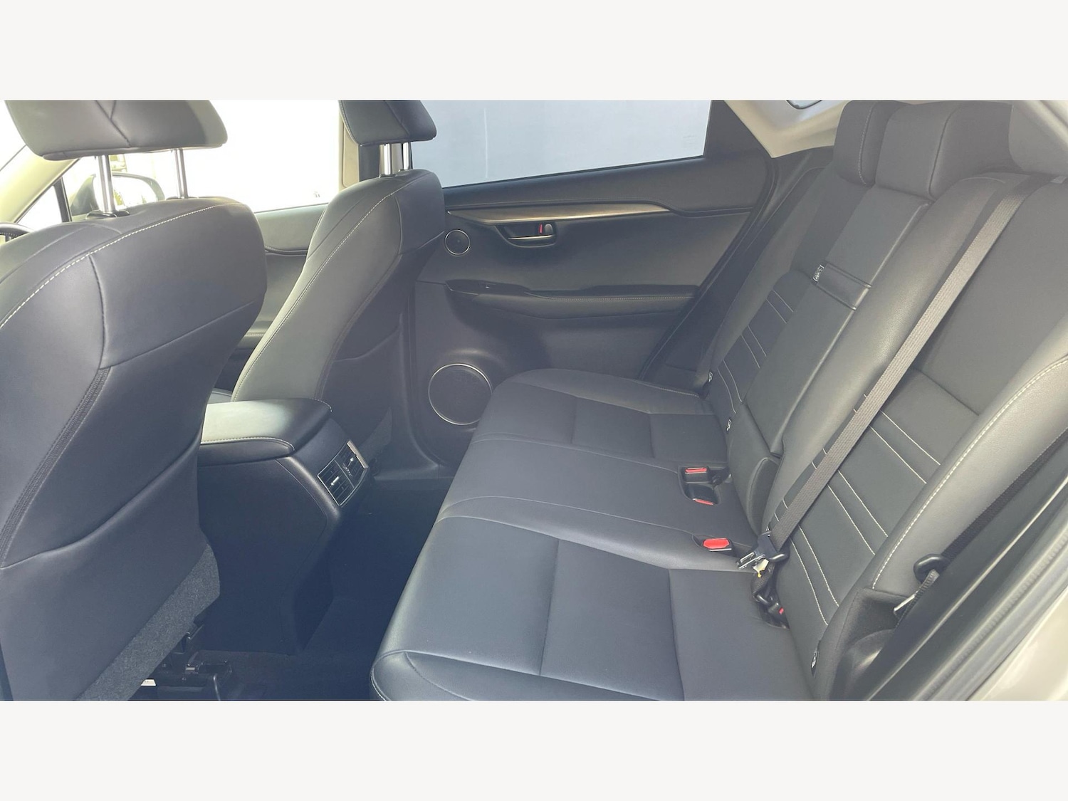 Used Lexus NX 2018 for sale - 76925906: Photo 16