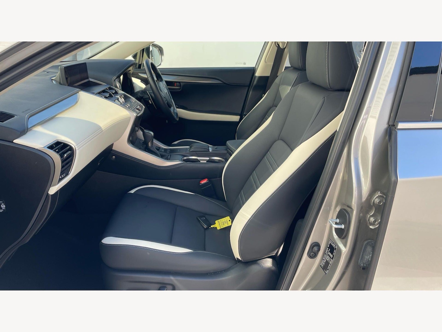 Used Lexus NX 2021 for sale - 77940768: Photo 8