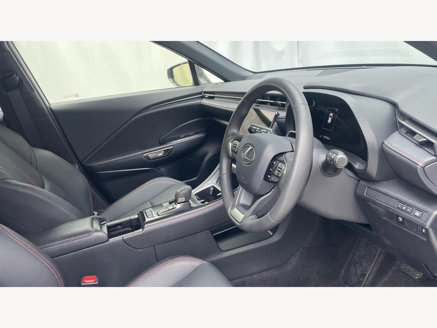 Used Lexus LBX 2025 for sale - 77439675: Photo 15