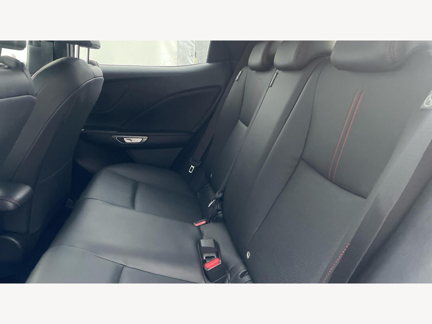 Used Lexus LBX 2025 for sale - 77439675: Photo 16