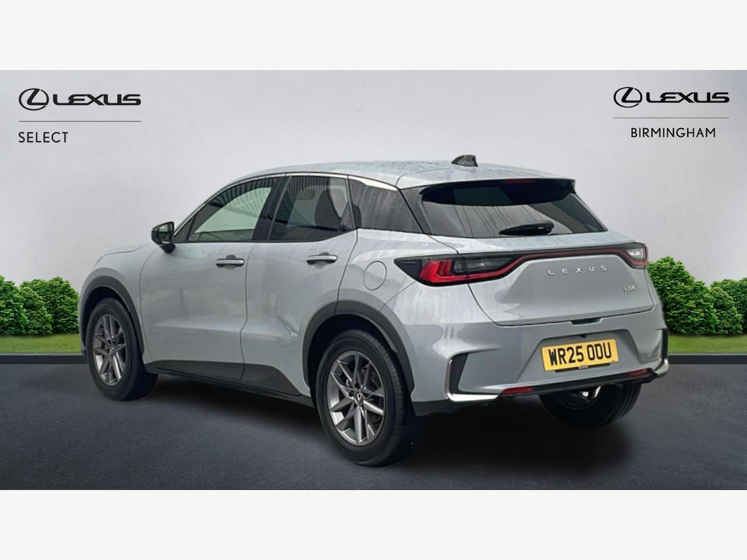 Used Lexus LBX 2025 for sale - 77439675: Photo 2