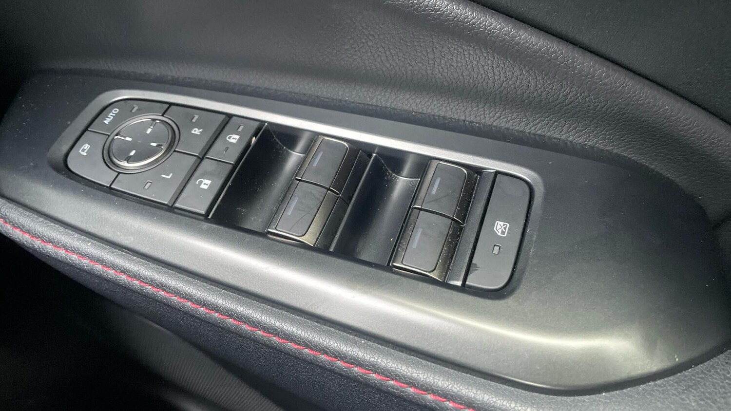 Used Lexus LBX 2025 for sale - 77439675: Photo 44