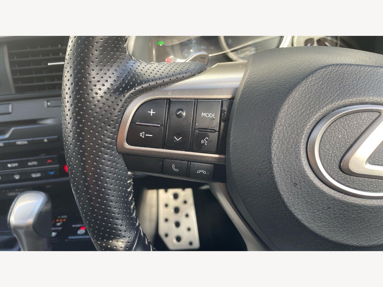 Used Lexus RX for sale - 77892302: Photo 31