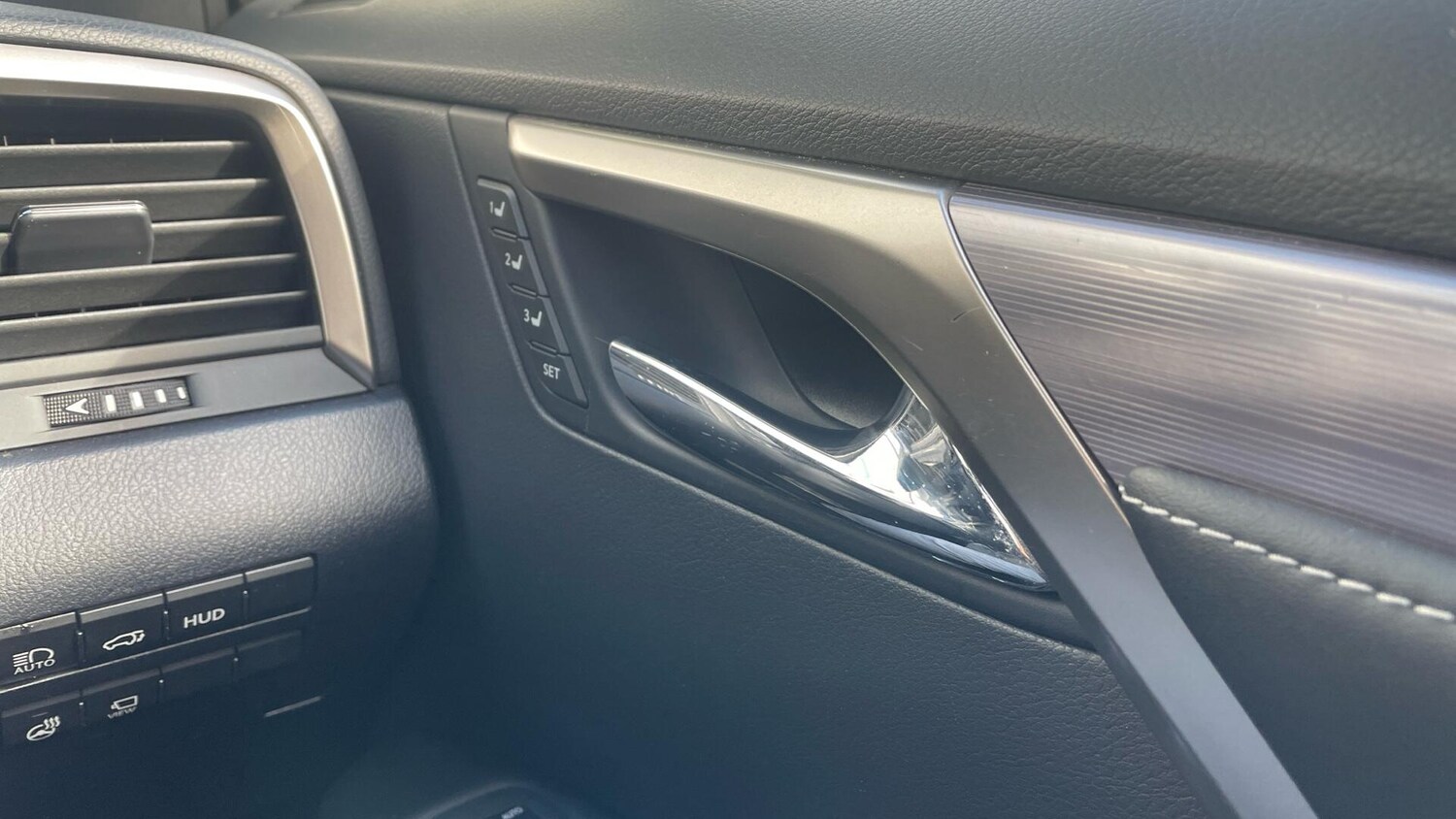 Used Lexus RX for sale - 77892302: Photo 35