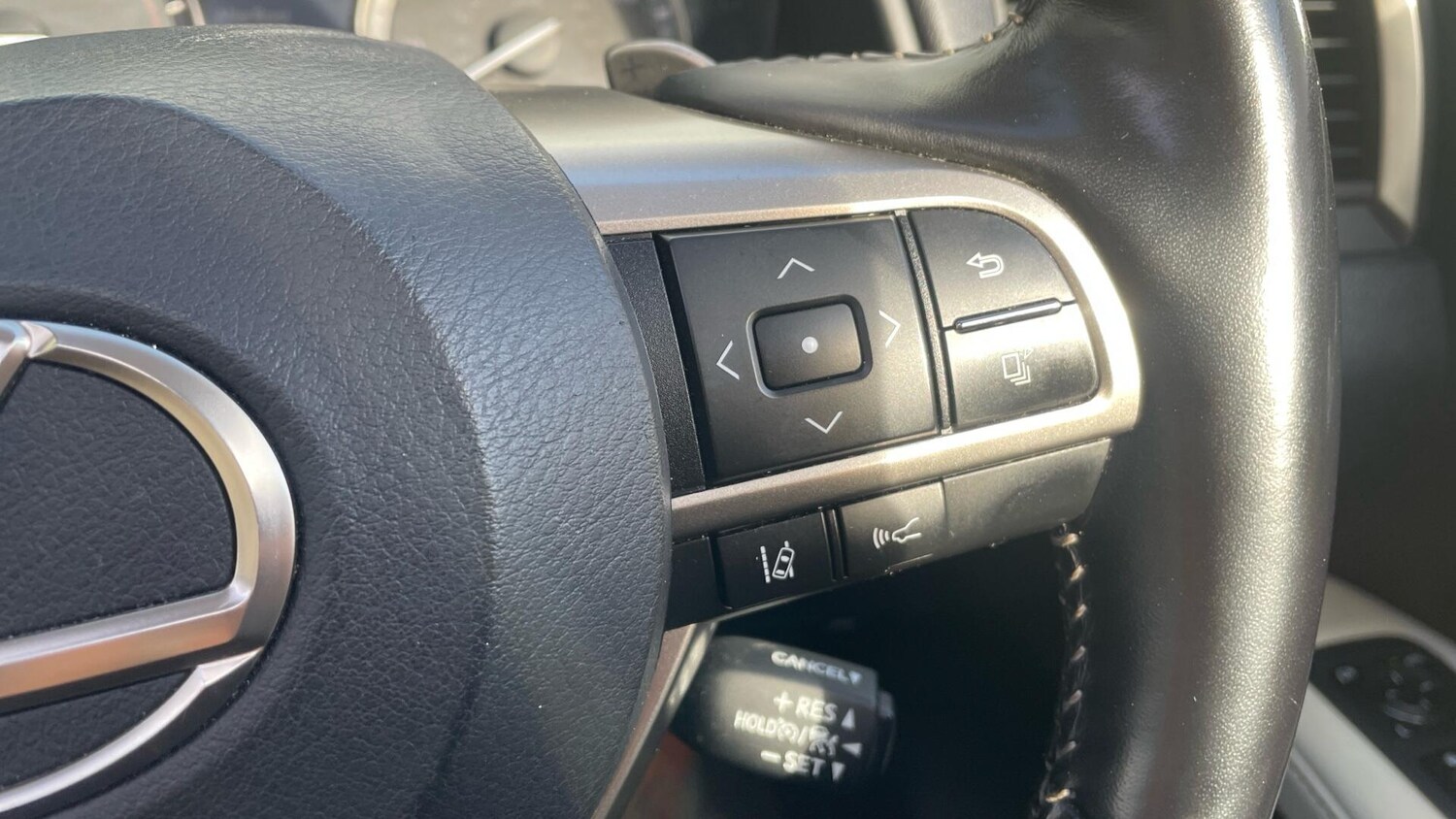 Used Lexus RX 2022 for sale - 77768054: Photo 38