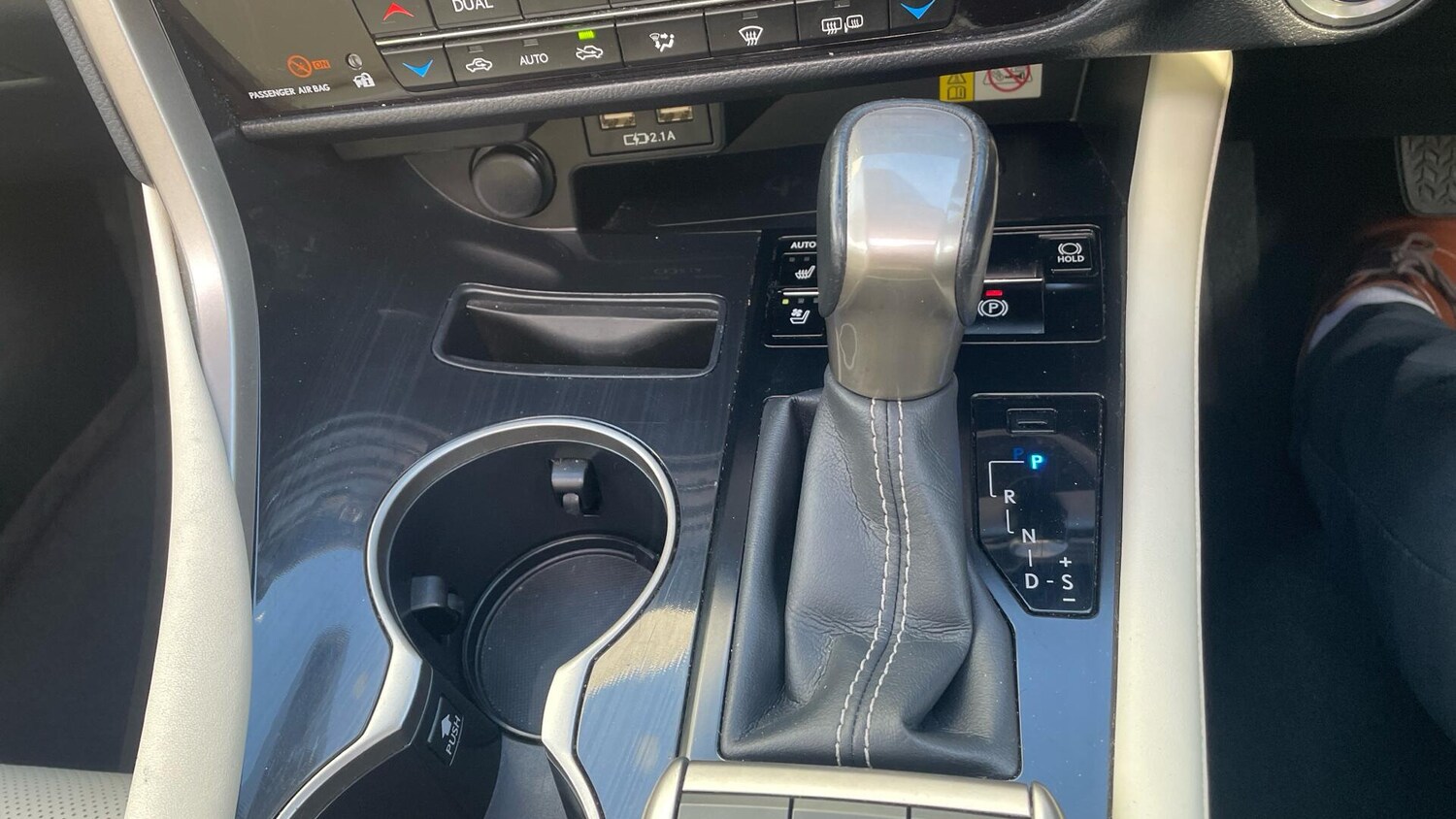 Used Lexus RX 2022 for sale - 77768054: Photo 44