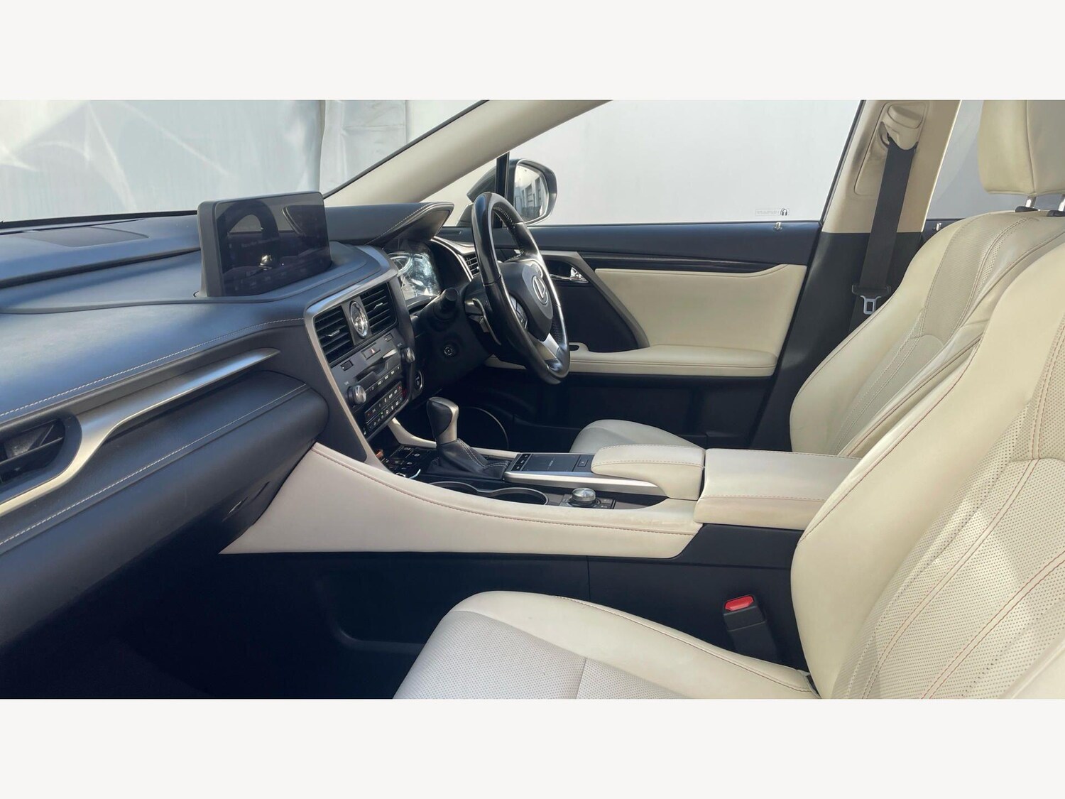 Used Lexus RX 2022 for sale - 77768054: Photo 8