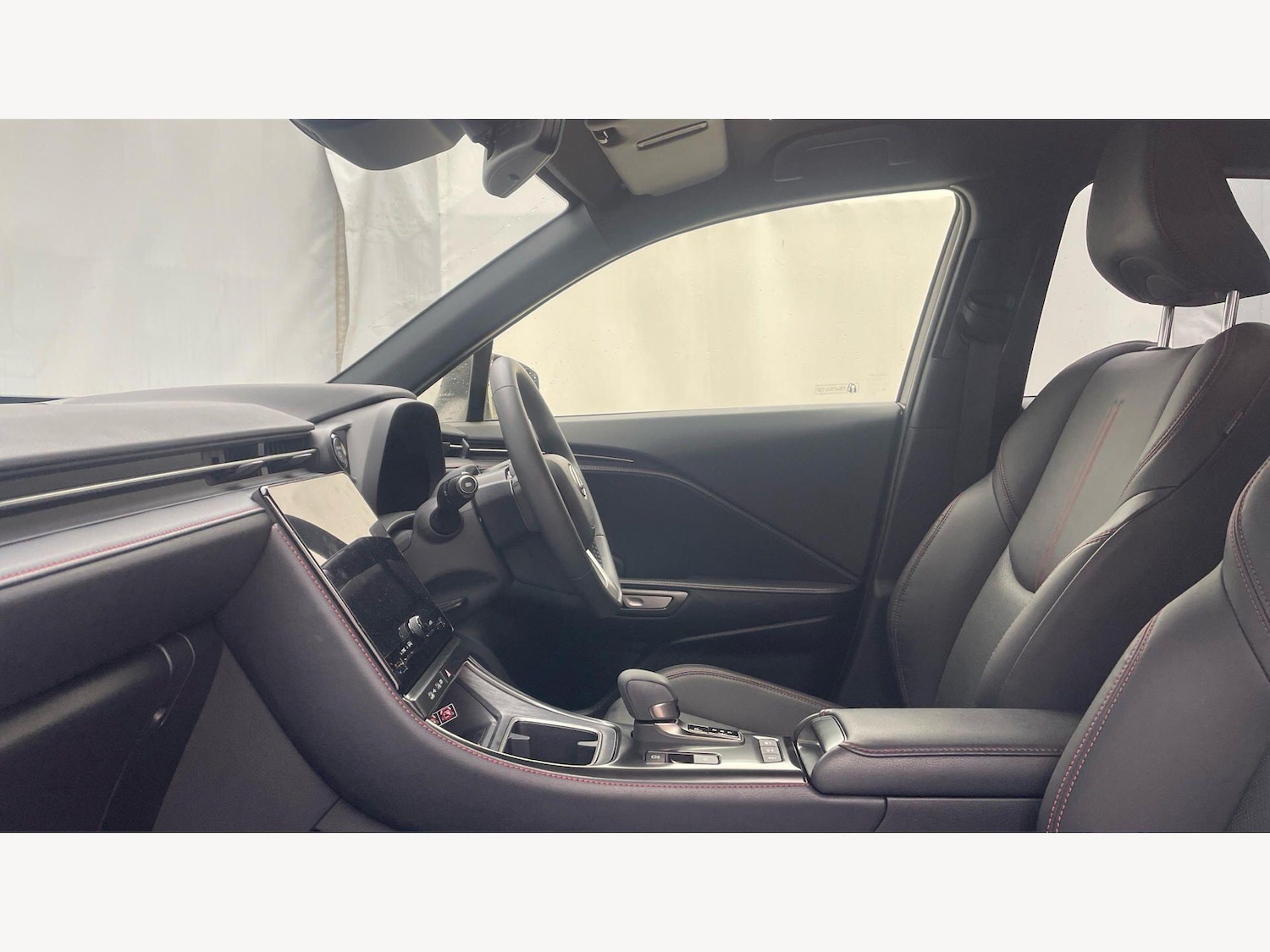 Used Lexus LBX 2025 for sale - 77799432: Photo 8