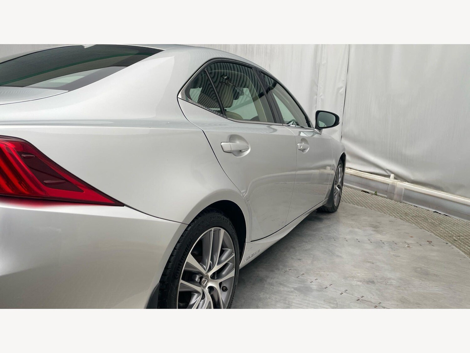 Used Lexus IS 2019 for sale - 77809167: Photo 31
